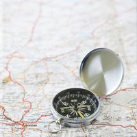 公司怎么與國外客戶建立的良好的業(yè)務(wù)合作關(guān)系？